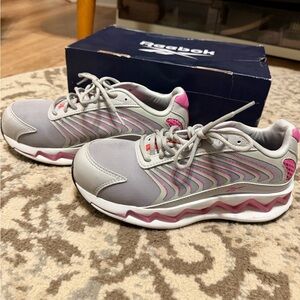 Reebok Women's Gray Sneakers with Pink Highlights